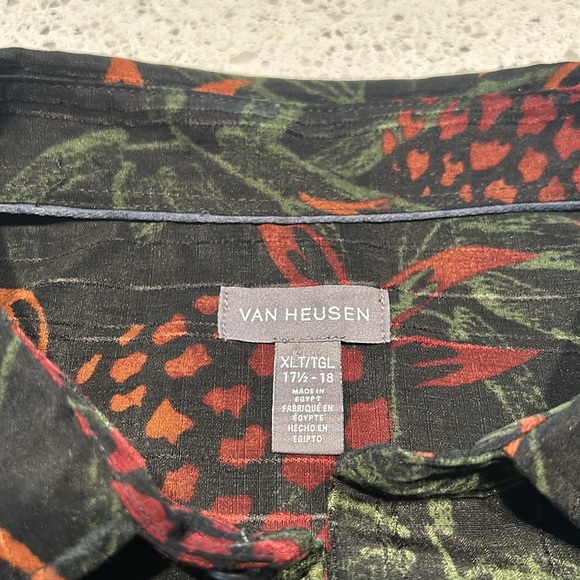 Men’s short sleeve tropical print button down - Picture 5 of 7